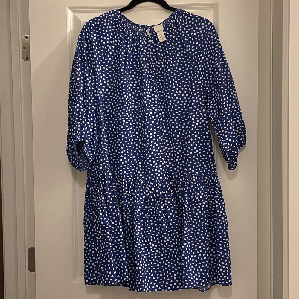 NEW WOMENS H&M DRESS, SIZE XS
